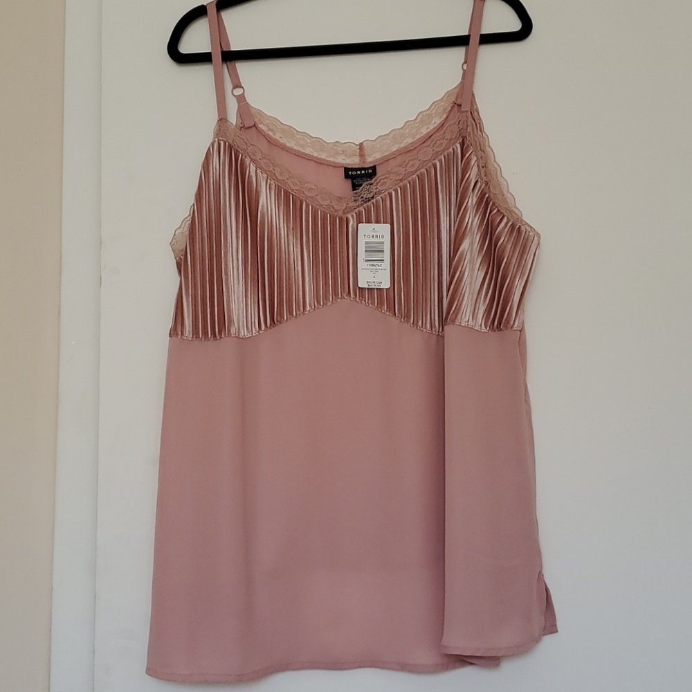 Torrid shirt